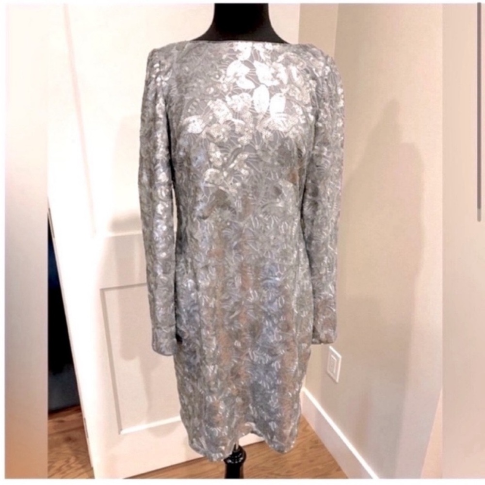 Aiden NEW Sequin Mini Dress Silver Long Sleeve V Back Womens 8 Party Cocktail